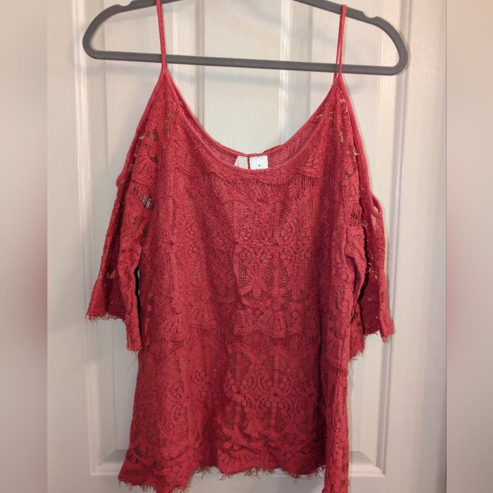 Small Ivory Love Chic Lace Cold Shoulder Blouse